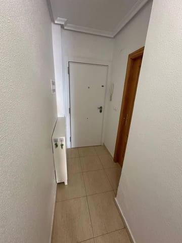 2 soveværelse Lejlighed til salg i Centro, Torrevieja - € 126.000 (Ref: 9962856)