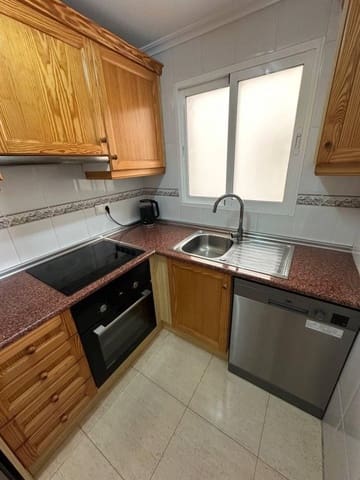 2 soveværelse Lejlighed til salg i Centro, Torrevieja - € 126.000 (Ref: 9962856)