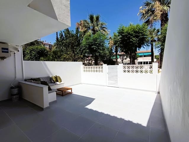 2 slaapkamer Bungalow te koop in Campoamor, Orihuela - € 235.000 (Ref: 9962869)