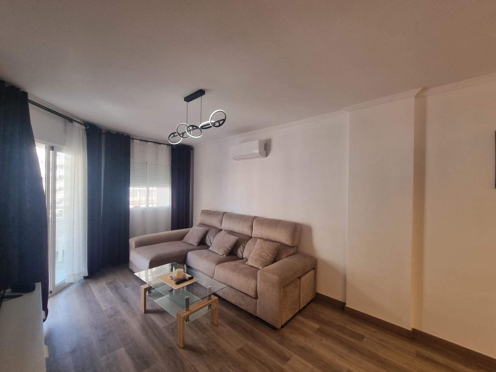 3 camera da letto Appartamento in vendita in Torrevieja con piscina - 300.000 € (Rif: 9962871)
