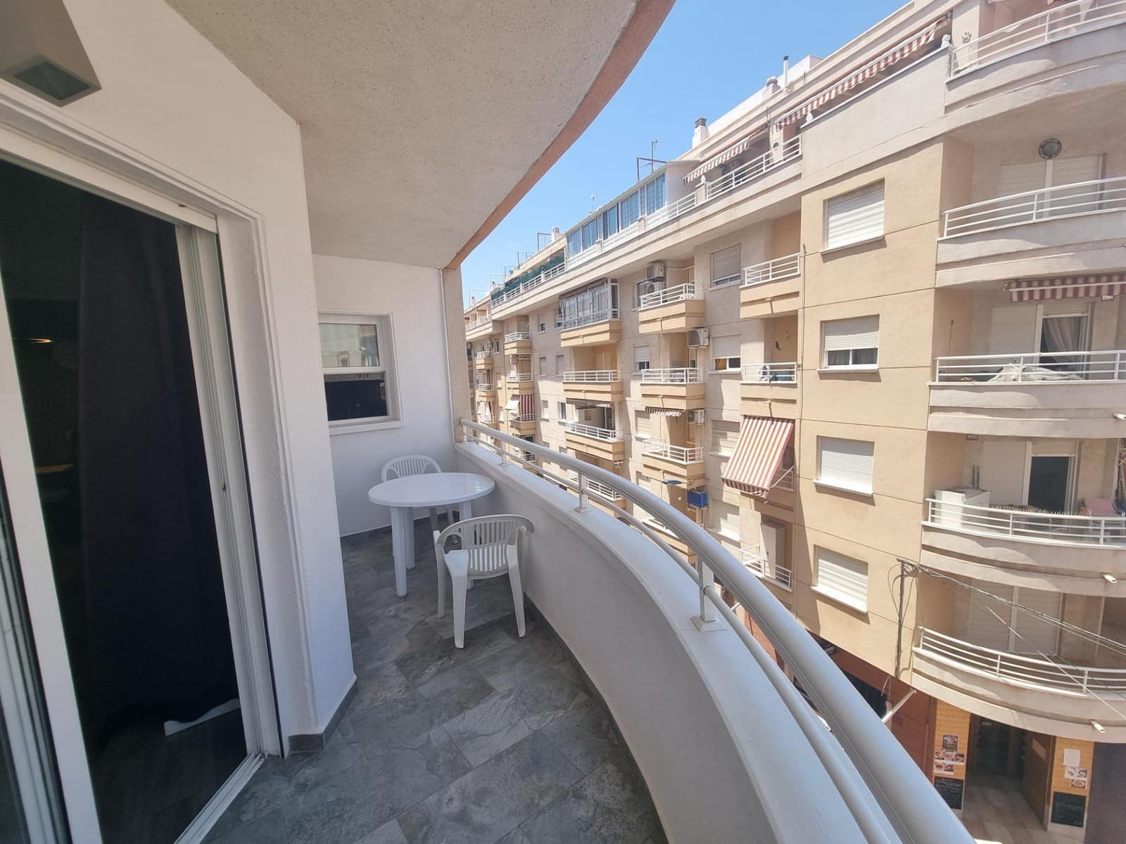 3 camera da letto Appartamento in vendita in Torrevieja con piscina - 300.000 € (Rif: 9962871)