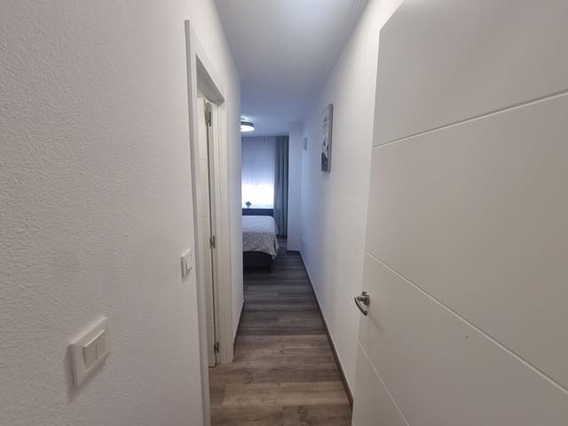 3 soveværelse Lejlighed til salg i Playa del Cura, Torrevieja med swimmingpool - € 300.000 (Ref: 9962871)