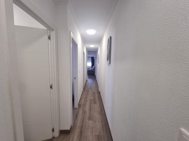 3 soveværelse Lejlighed til salg i Playa del Cura, Torrevieja med swimmingpool - € 300.000 (Ref: 9962871)