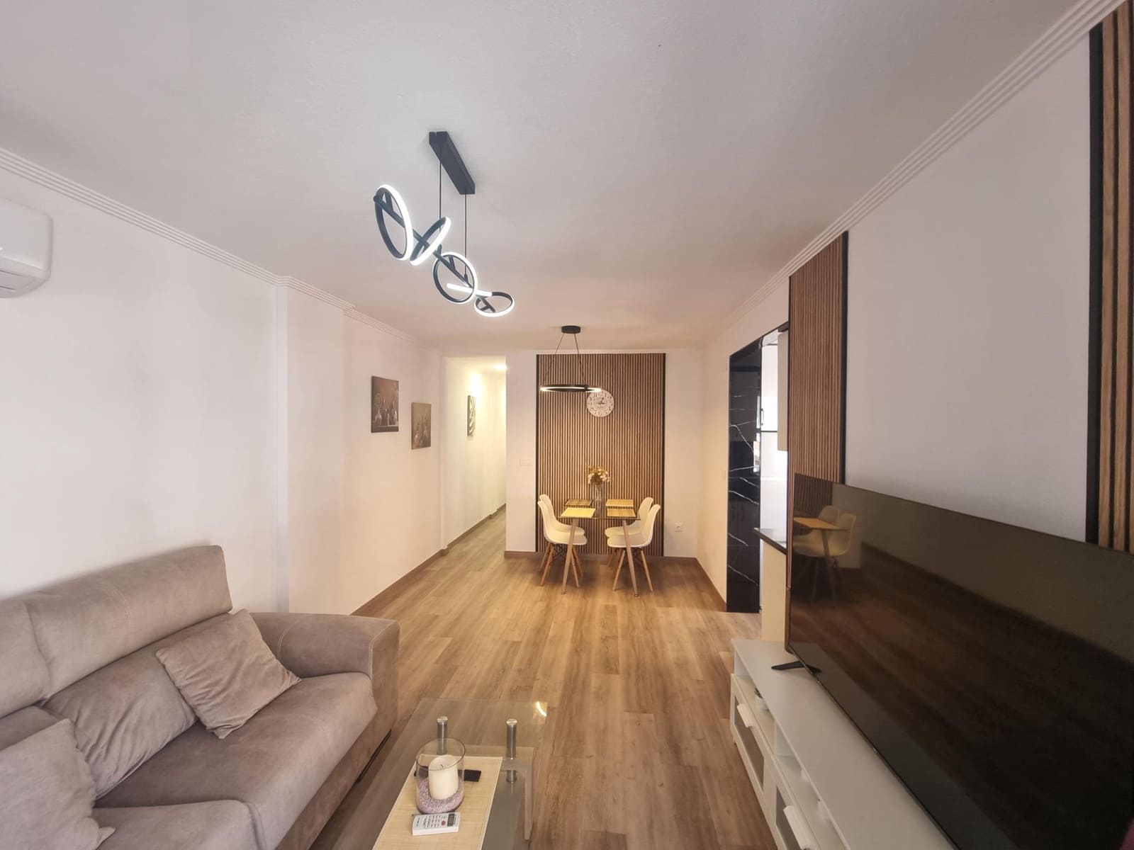 3 camera da letto Appartamento in vendita in Torrevieja con piscina - 300.000 € (Rif: 9962871)