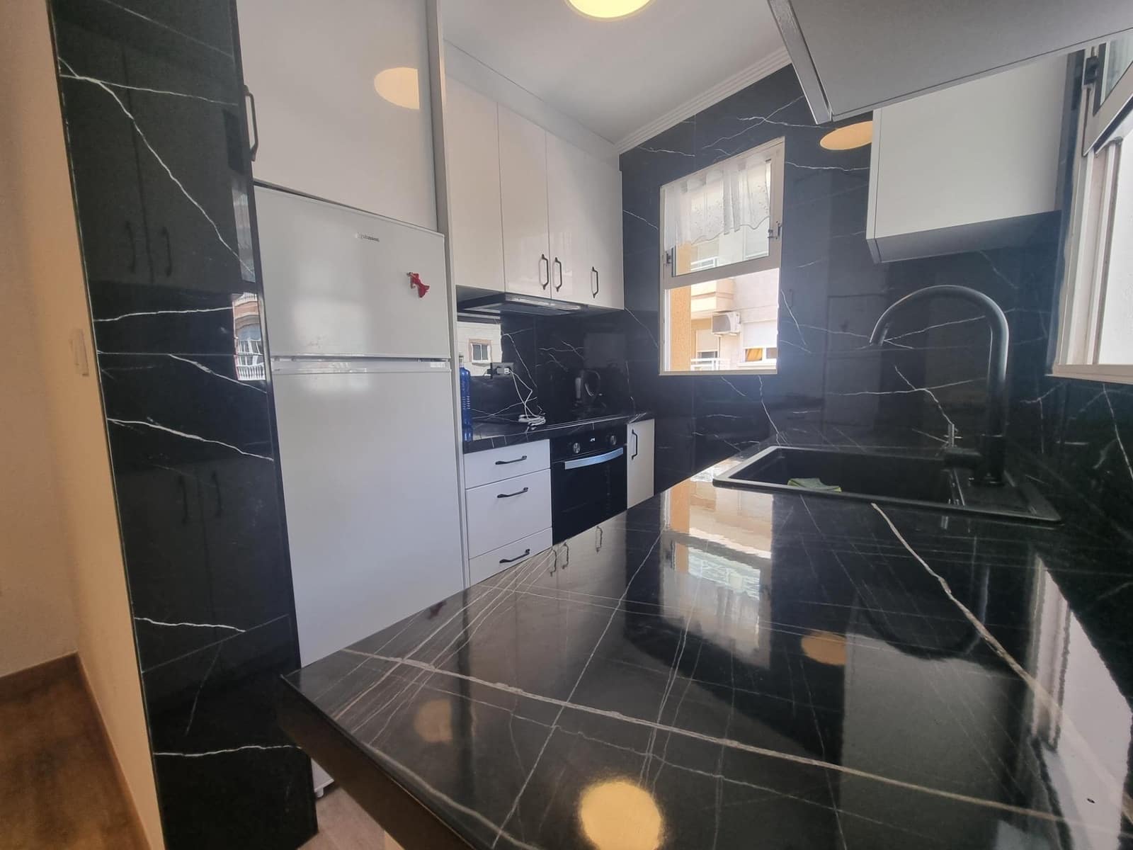 3 camera da letto Appartamento in vendita in Torrevieja con piscina - 300.000 € (Rif: 9962871)