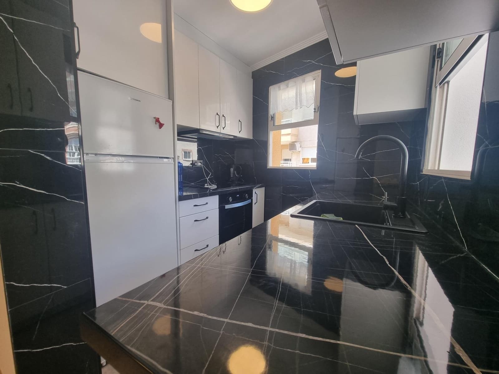 3 camera da letto Appartamento in vendita in Torrevieja con piscina - 300.000 € (Rif: 9962871)