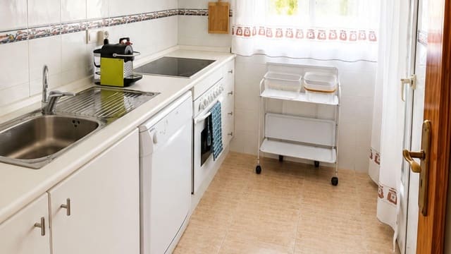 2 soveværelse Lejlighed til salg i Campoamor, Orihuela med swimmingpool - € 295.000 (Ref: 9962875)