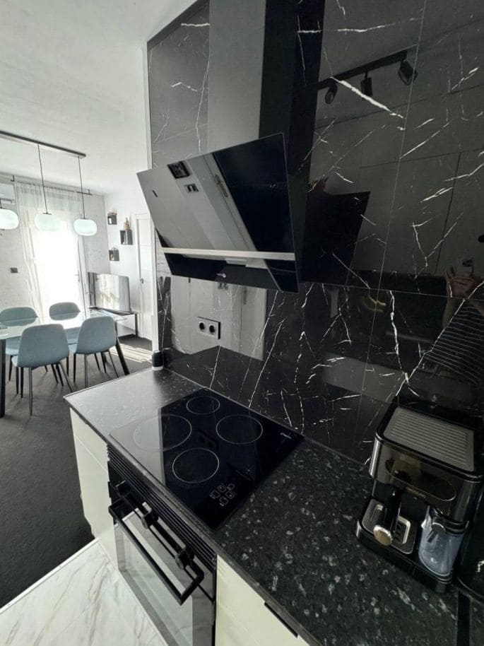 3 Zimmer Apartment zu verkaufen in Torrevieja mit Pool - 210.000 € (Ref: 9962888)