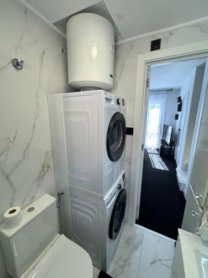 3 Zimmer Apartment zu verkaufen in Torrevieja mit Pool - 210.000 € (Ref: 9962888)