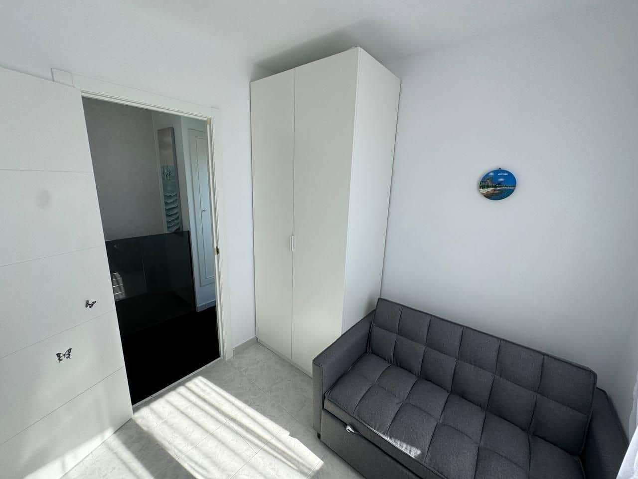 3 Zimmer Apartment zu verkaufen in Torrevieja mit Pool - 210.000 € (Ref: 9962888)