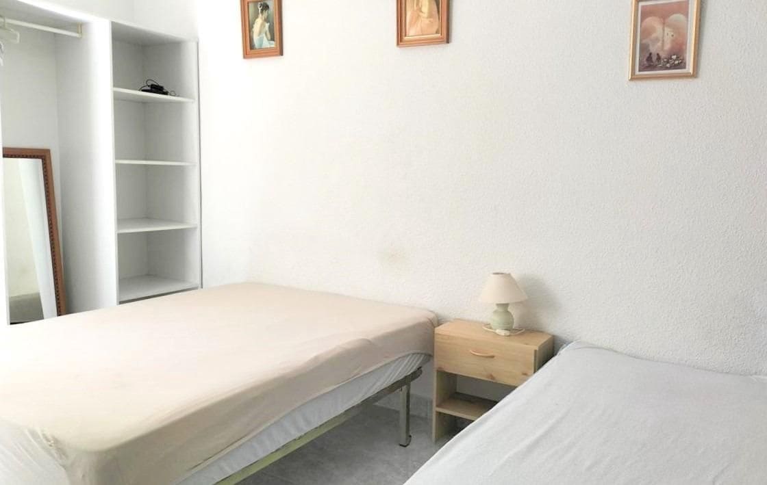 2 slaapkamer Bungalow te koop in Torrevieja - € 125.000 (Ref: 9962901)