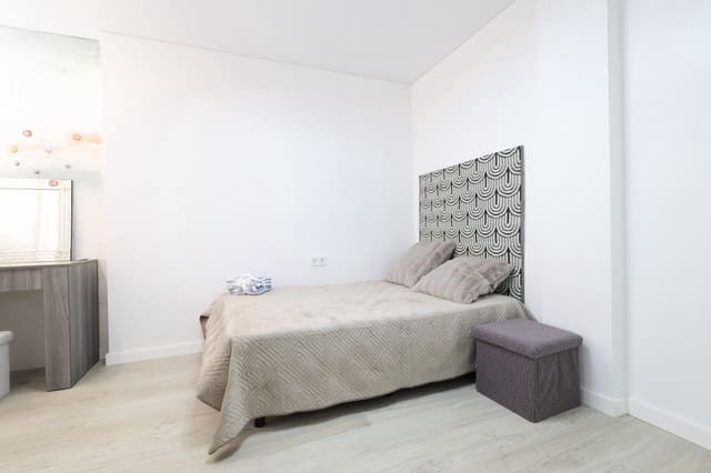3 sovrum Lägenhet till salu i Torrevieja - 230 000 € (Ref: 9962906)