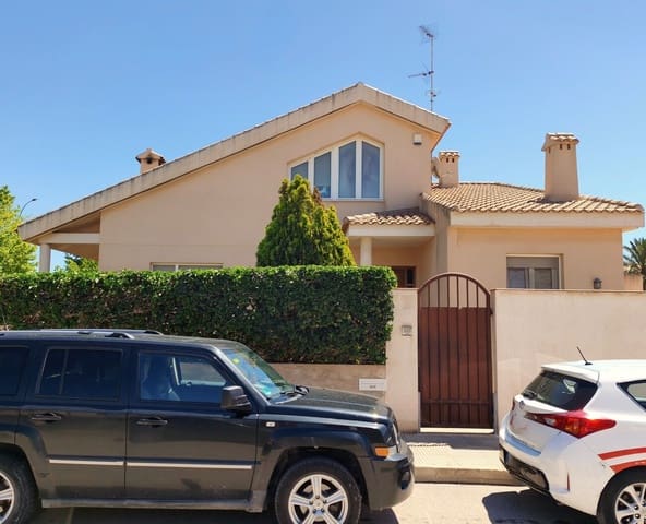 4 soverom Villa til salgs i San Javier med svømmebasseng garasje - € 559 000 (Ref: 9962911)
