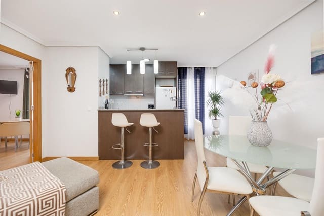 2 sypialnia Apartament na sprzedaż w Centro, Torrevieja z basenem - 159 900 € (Ref: 9962921)