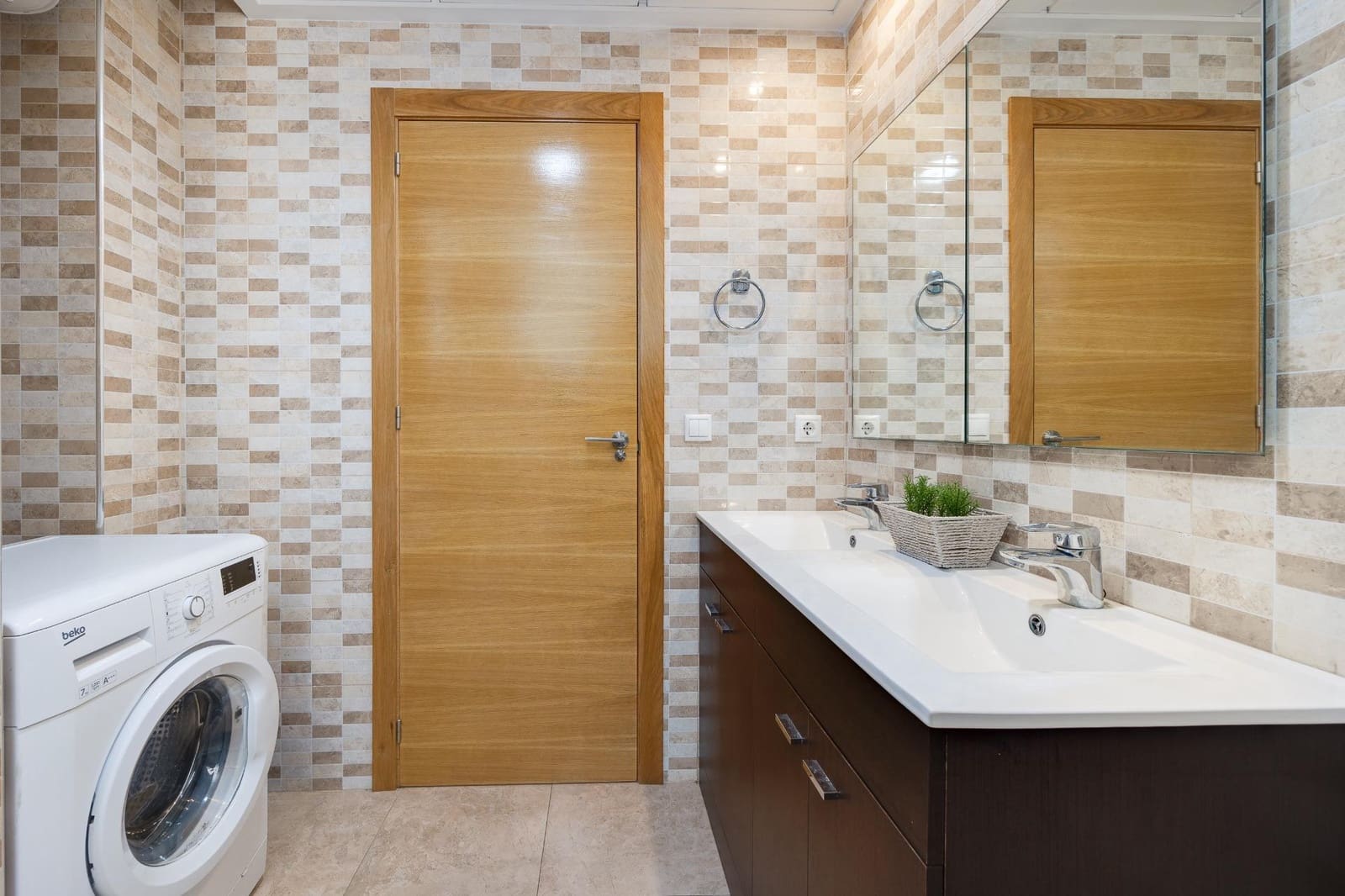 2 sypialnia Apartament na sprzedaż w Torrevieja z basenem - 159 900 € (Ref: 9962921)