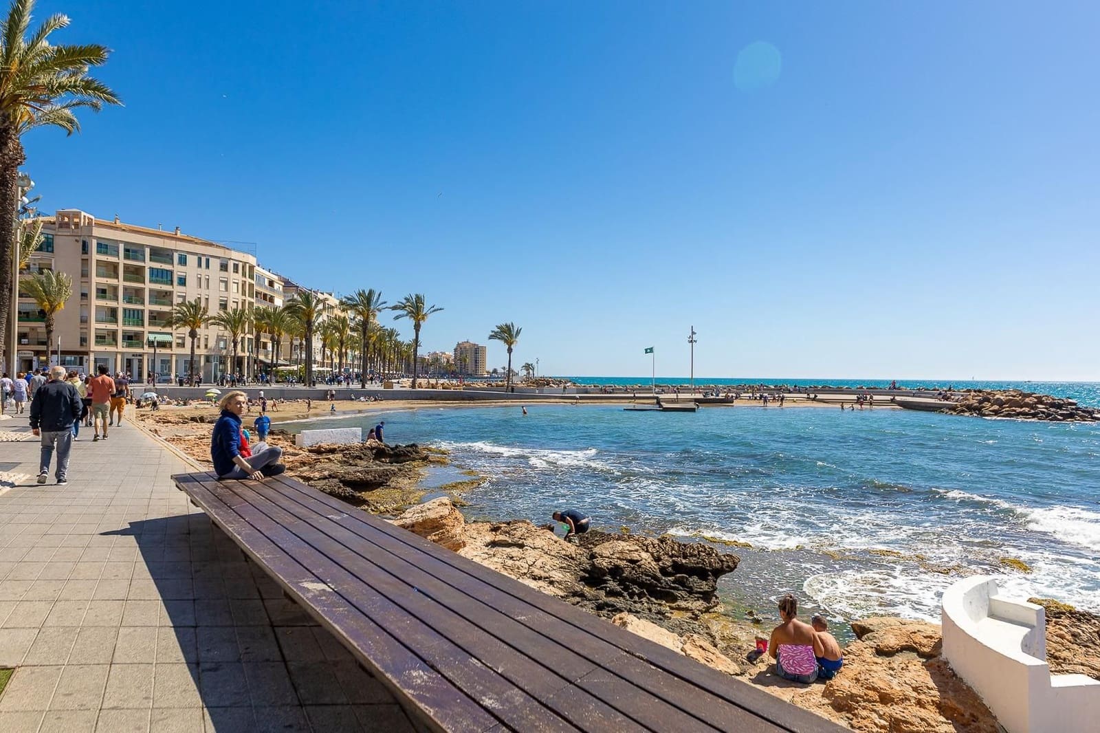 2 sypialnia Apartament na sprzedaż w Torrevieja z basenem - 159 900 € (Ref: 9962921)
