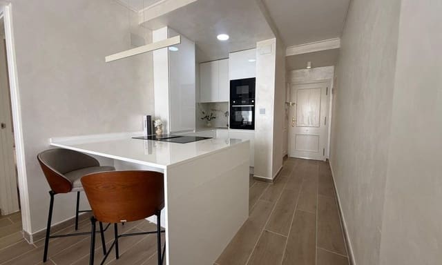 2 slaapkamer Appartement te koop in Centro, Torrevieja - € 159.995 (Ref: 9962924)