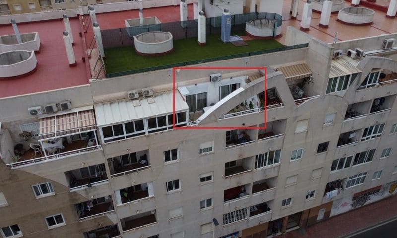 2 slaapkamer Appartement te koop in Torrevieja - € 159.995 (Ref: 9962924)