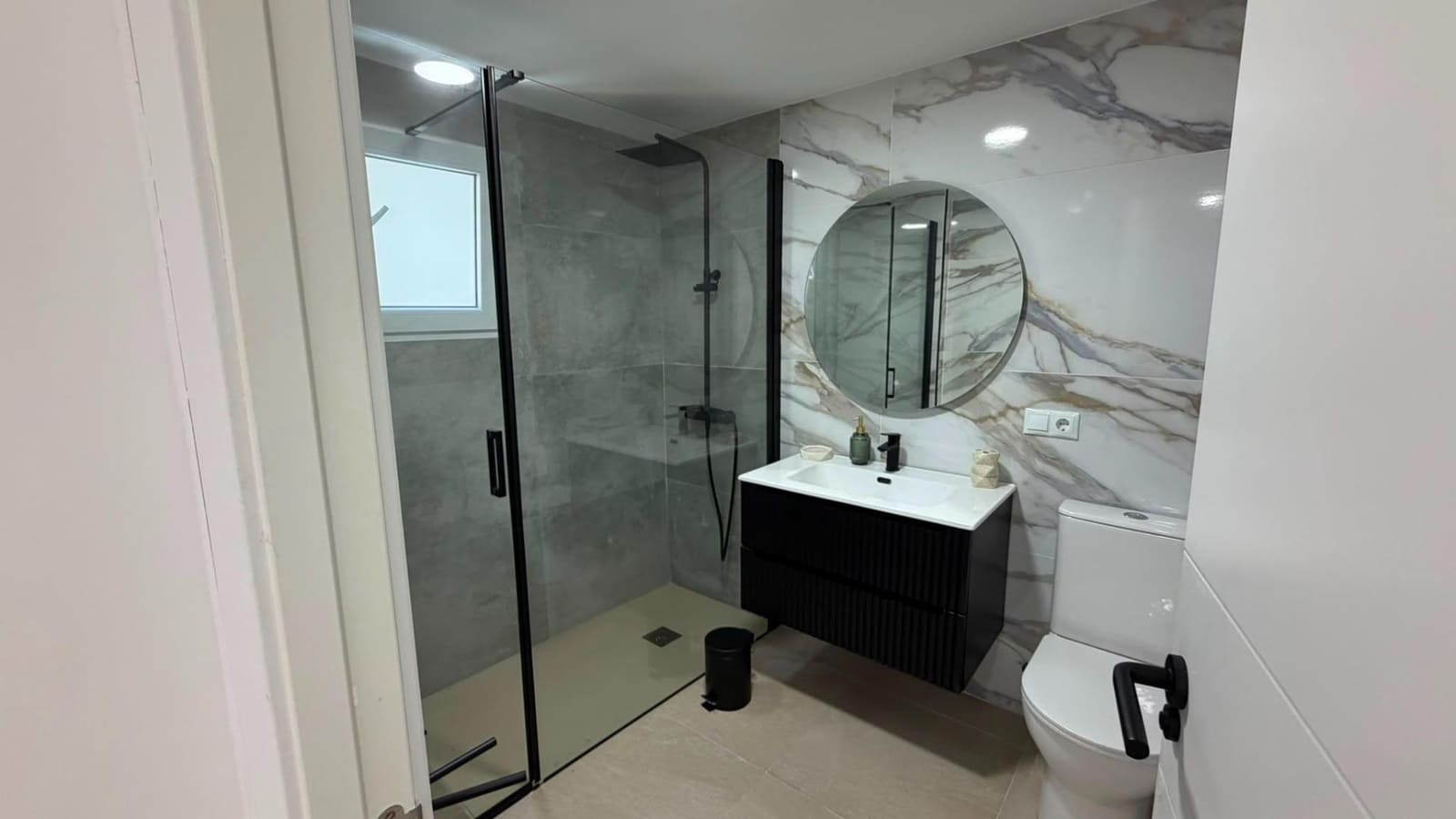 3 chambre Appartement à vendre à Torrevieja - 472 500 € (Ref: 9962930)