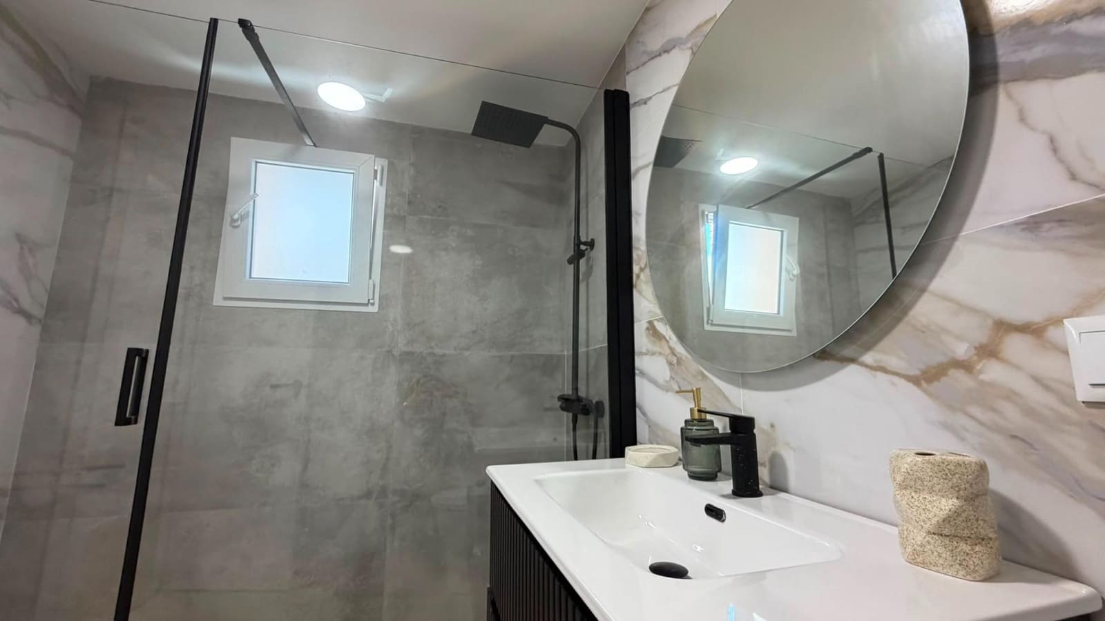 3 chambre Appartement à vendre à Torrevieja - 472 500 € (Ref: 9962930)