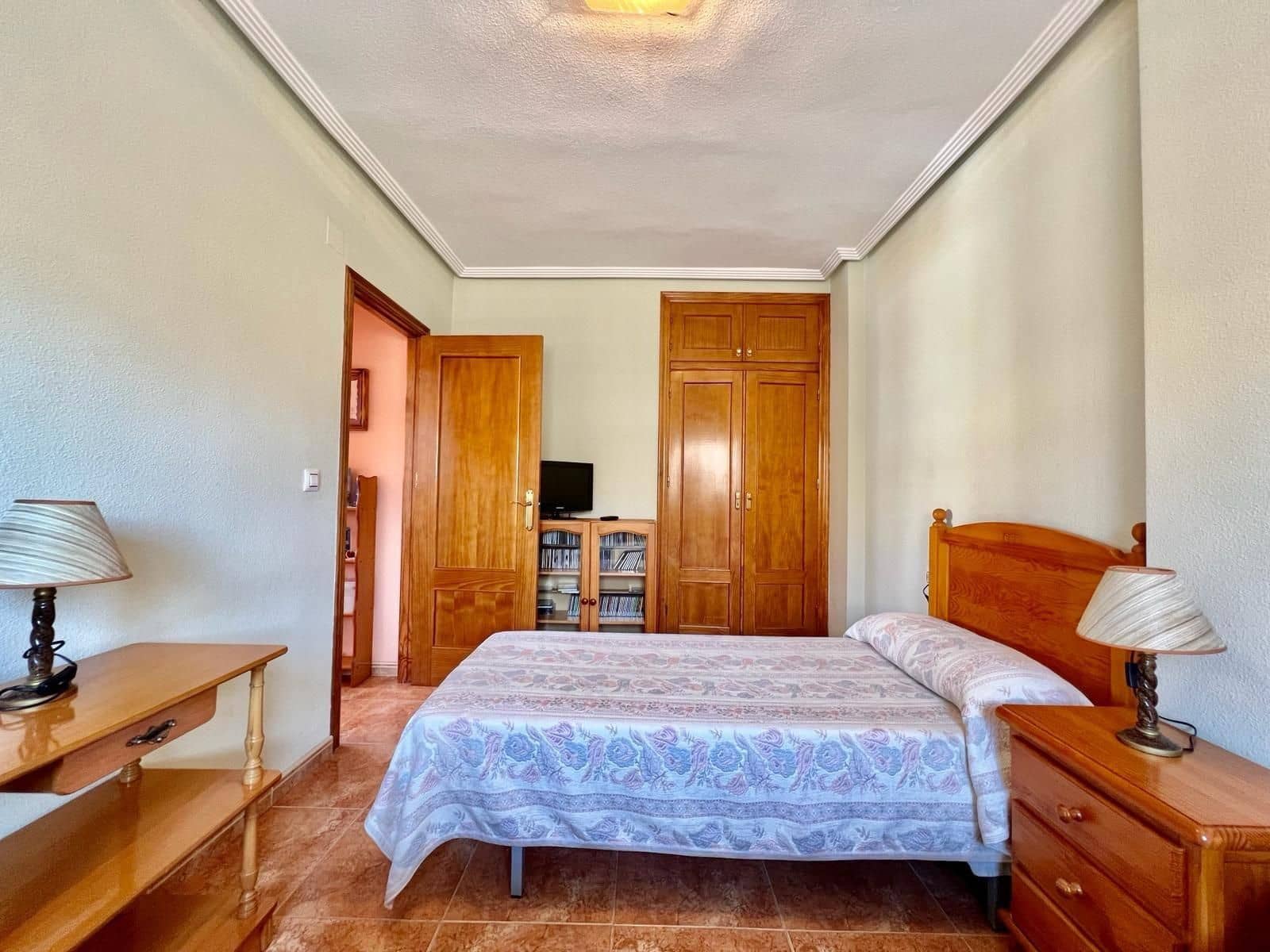 2 soverom Bungalow til salgs i Torrevieja med svømmebasseng - € 149 900 (Ref: 9962931)