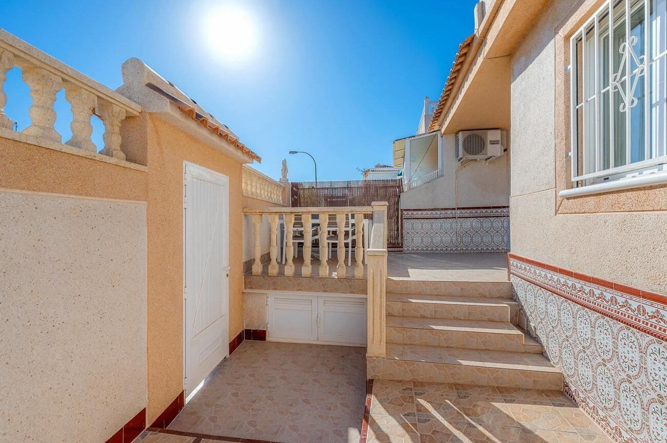 2 soverom Bungalow til salgs i Torrevieja - € 187 500 (Ref: 9962934)