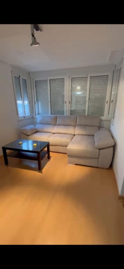2 soverom Penthouse til salgs i Torrevieja med svømmebasseng - € 127 000 (Ref: 9962935)