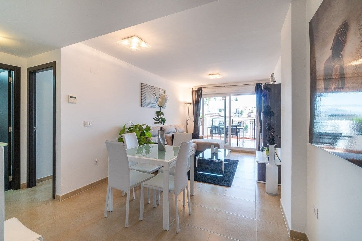 2 makuuhuone Huoneisto myytävänä paikassa Orihuela Costa - 220 000 € (Ref: 9962938)