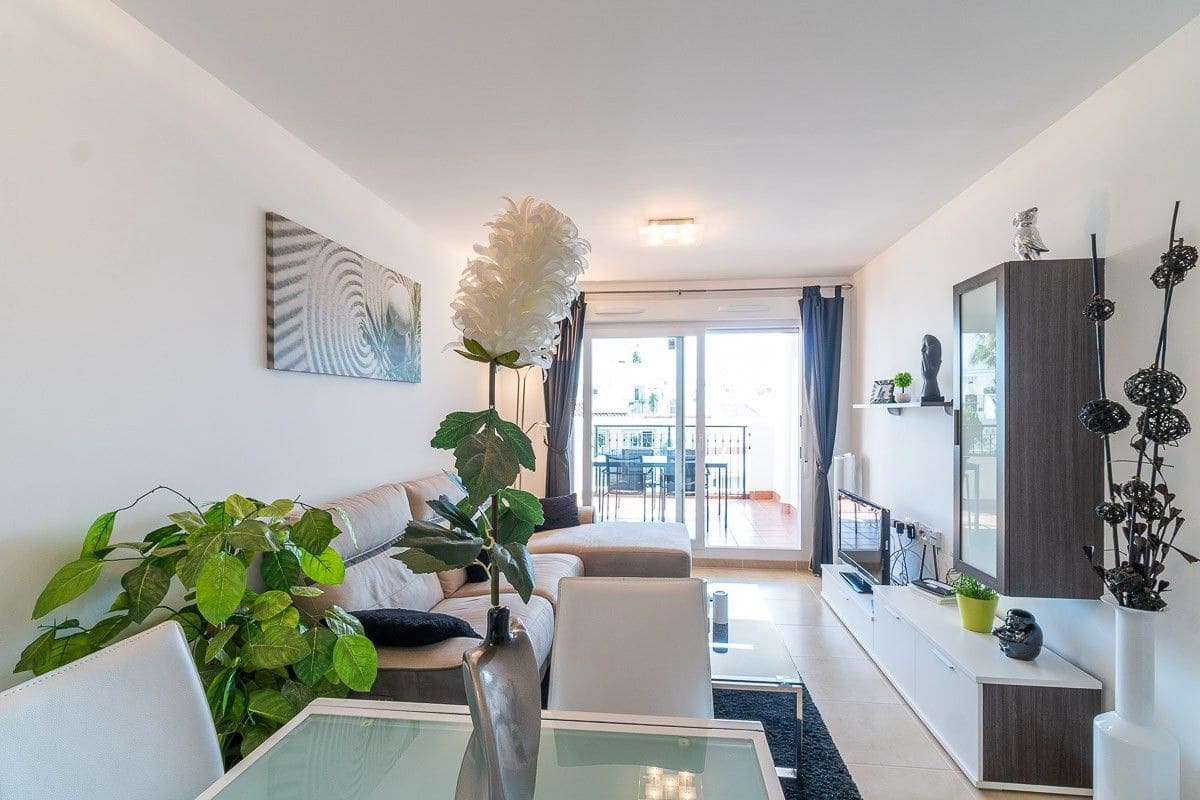 2 makuuhuone Huoneisto myytävänä paikassa Orihuela Costa - 220 000 € (Ref: 9962938)
