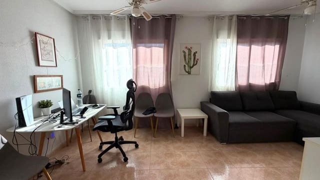 1 slaapkamer Appartement te koop in Centro, Torrevieja - € 114.990 (Ref: 9962942)