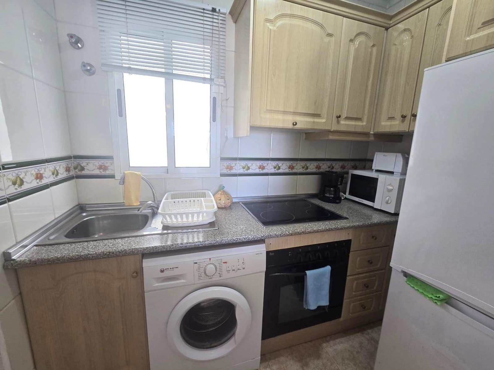 2 chambre Appartement à vendre à Torrevieja avec piscine - 145 000 € (Ref: 9962945)