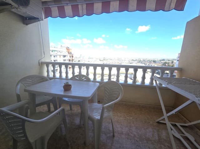 2 chambre Appartement à vendre à Centro, Torrevieja avec piscine - 145 000 € (Ref: 9962945)