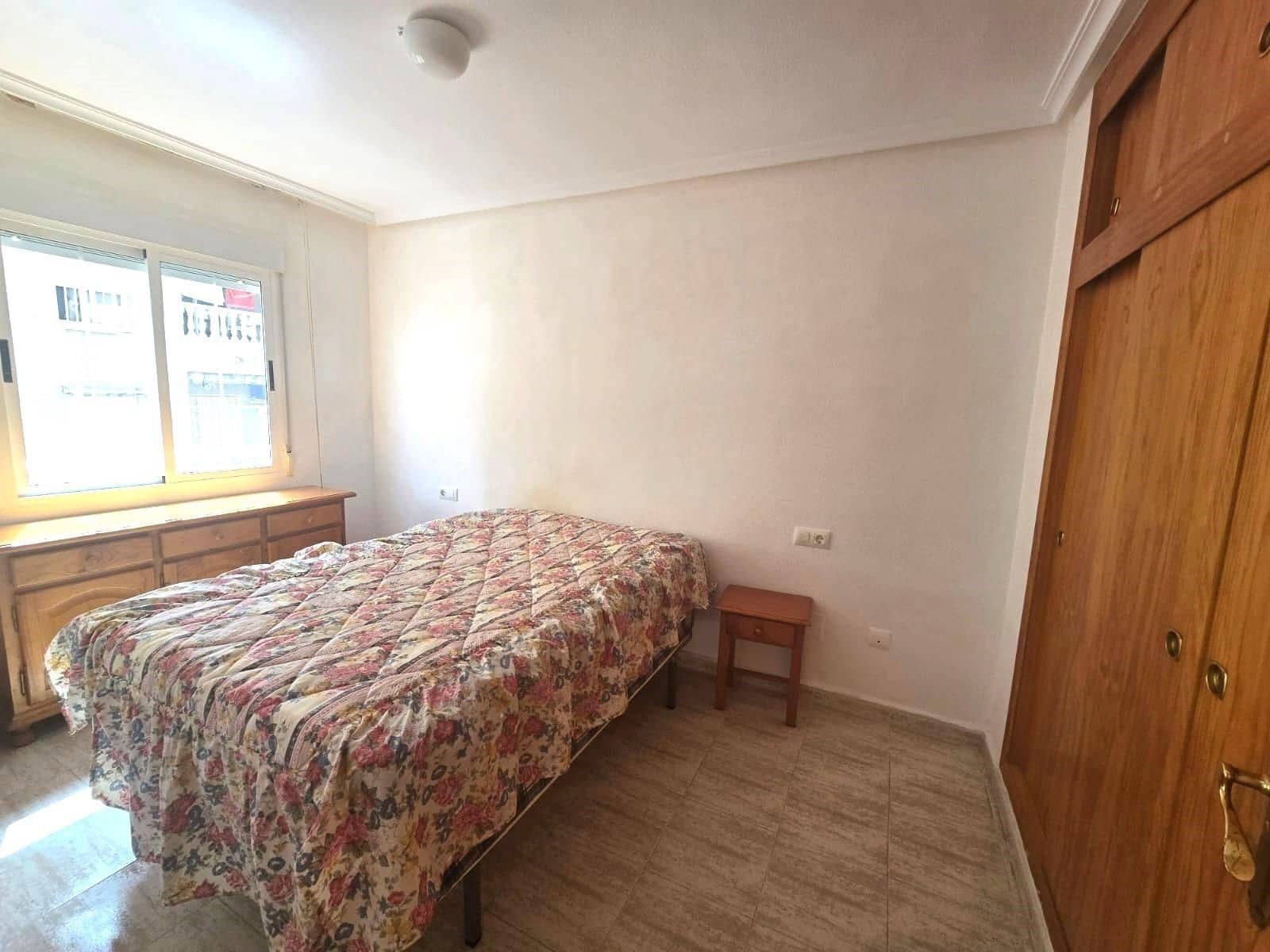 1 Zimmer Apartment zu verkaufen in Torrevieja - 107.000 € (Ref: 9962958)