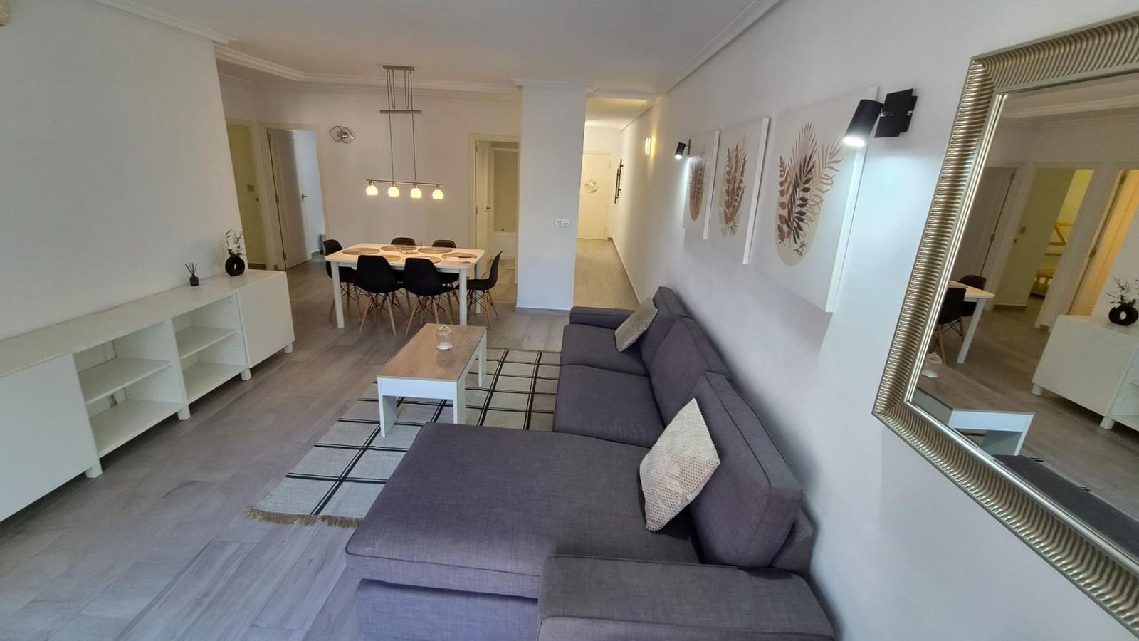 3 makuuhuone Huoneisto myytävänä paikassa Torrevieja - 365 000 € (Ref: 9962959)