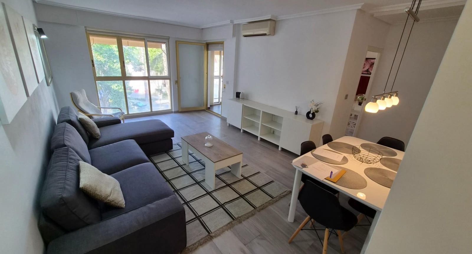 3 makuuhuone Huoneisto myytävänä paikassa Torrevieja - 365 000 € (Ref: 9962959)
