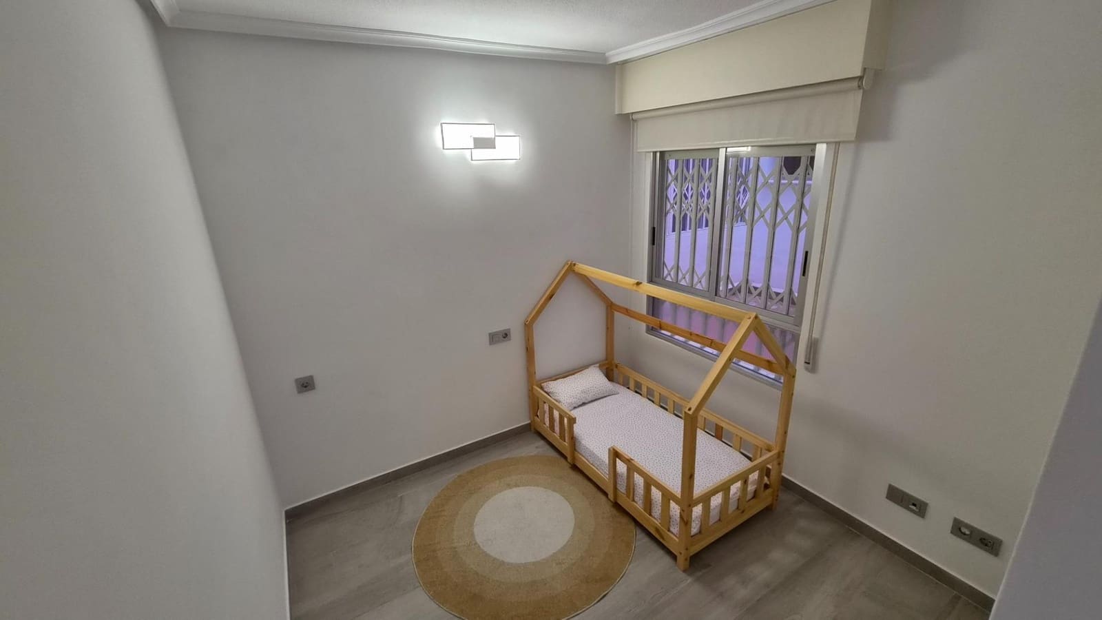 3 makuuhuone Huoneisto myytävänä paikassa Torrevieja - 365 000 € (Ref: 9962959)