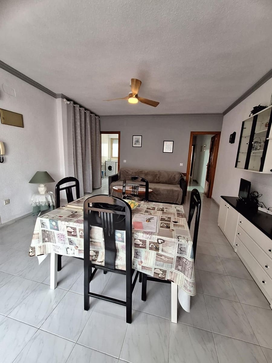 2 soverom Penthouse til salgs i Torrevieja - € 149 900 (Ref: 9962961)