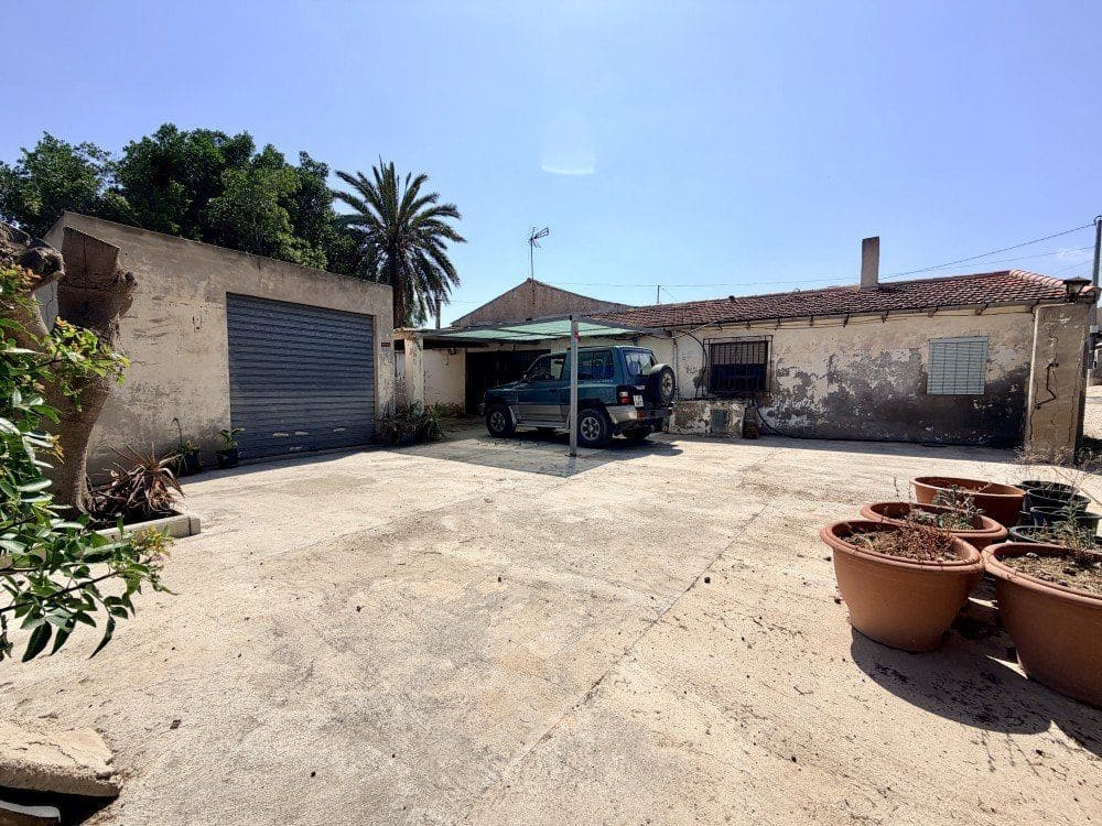 5 Zimmer Finca/Landgut zu verkaufen in La Marina mit Garage - 298.000 € (Ref: 9962966)