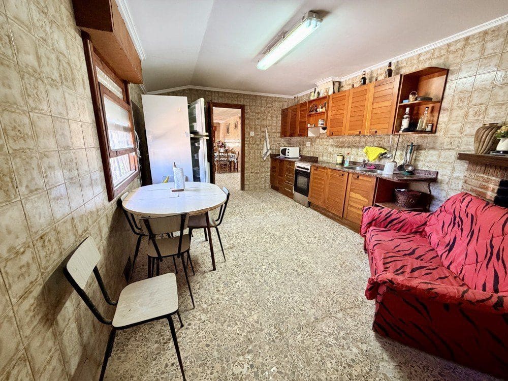 5 Zimmer Finca/Landgut zu verkaufen in La Marina mit Garage - 298.000 € (Ref: 9962966)