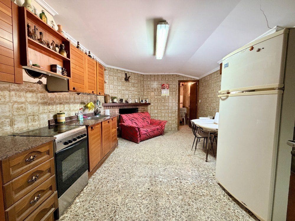 5 Zimmer Finca/Landgut zu verkaufen in La Marina mit Garage - 298.000 € (Ref: 9962966)