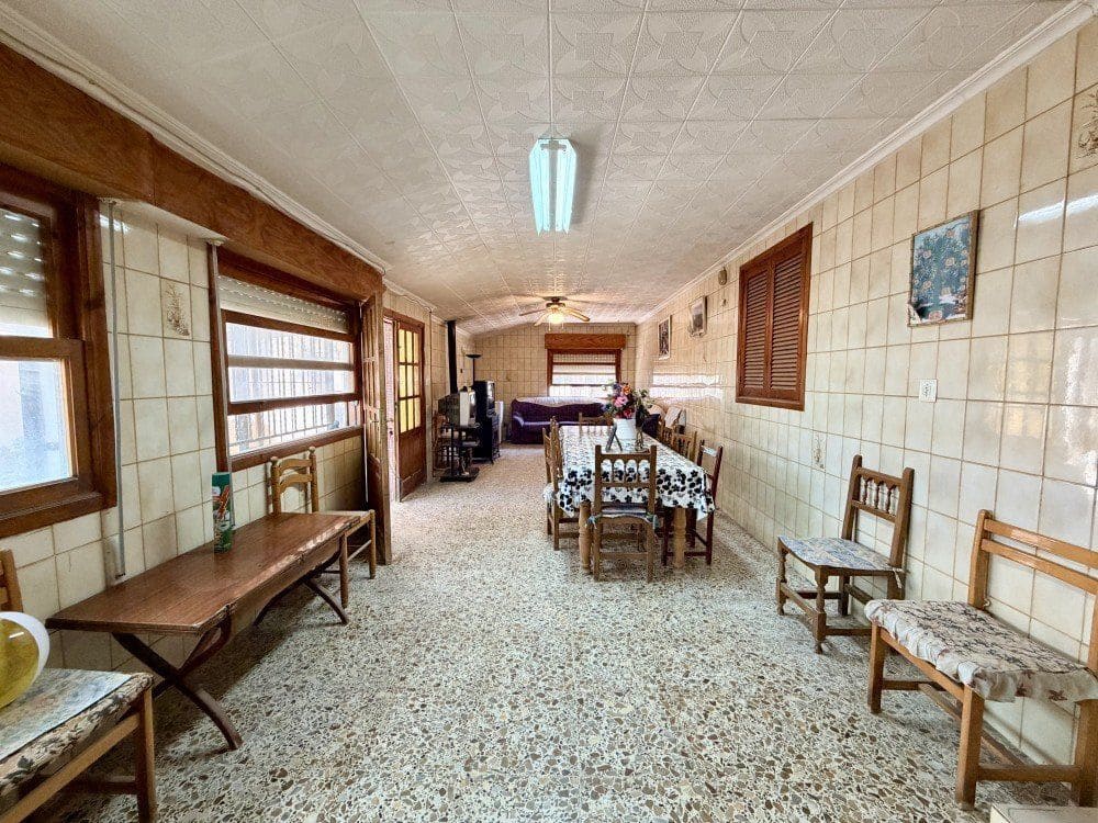 5 Zimmer Finca/Landgut zu verkaufen in La Marina mit Garage - 298.000 € (Ref: 9962966)