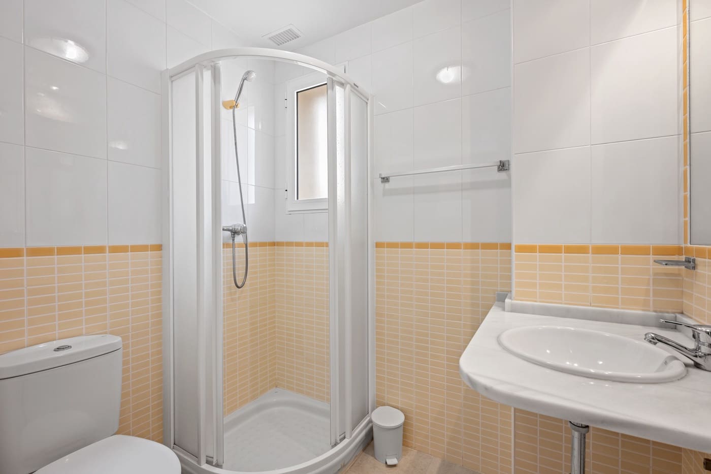 3 soverom Leilighet til salgs i San Cayetano - € 155 000 (Ref: 9962979)