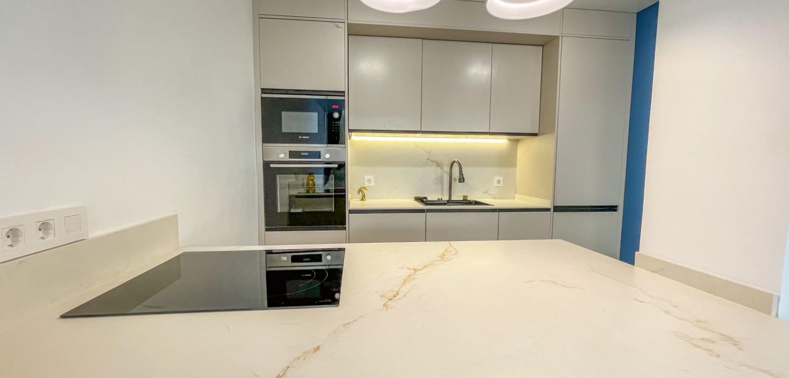 2 soveværelse Lejlighed til salg i Torrevieja - € 265.000 (Ref: 9963000)