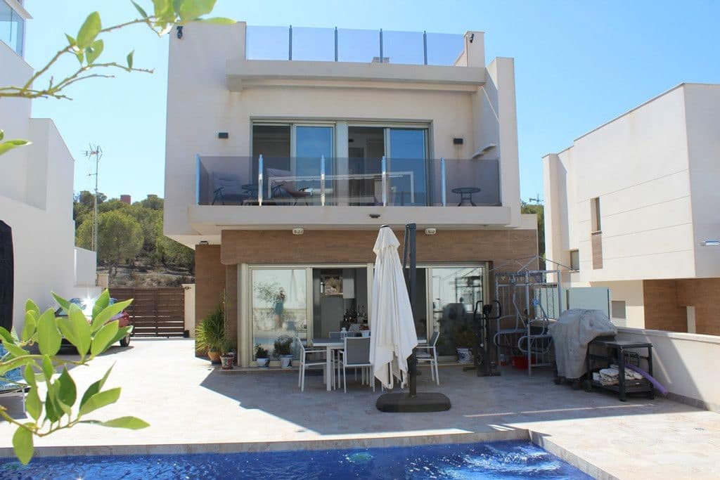 3 slaapkamer Villa te koop in San Miguel de Salinas - € 429.000 (Ref: 9963005)