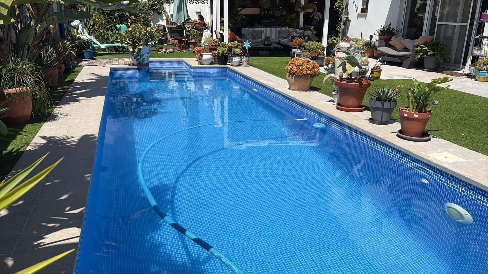 2 bedroom Villa for sale in Torrevieja with pool - € 465,000 (Ref: 9963006)