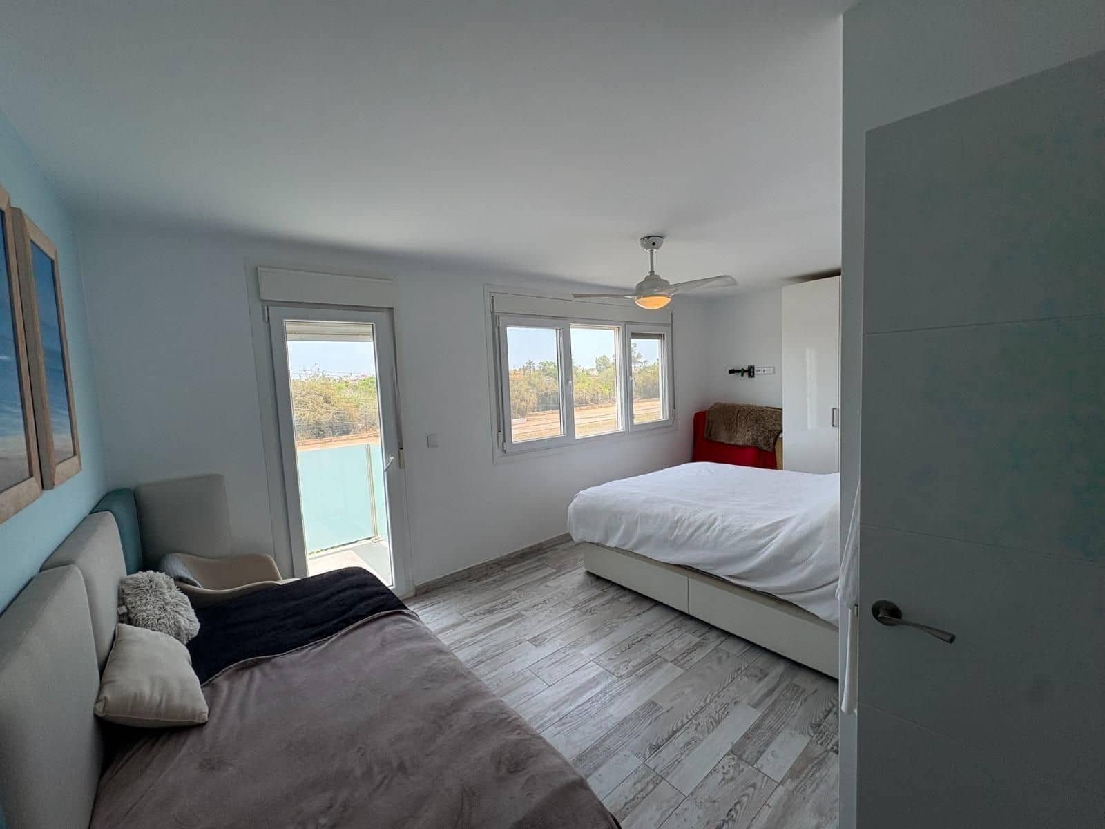 2 bedroom Villa for sale in Torrevieja with pool - € 465,000 (Ref: 9963006)
