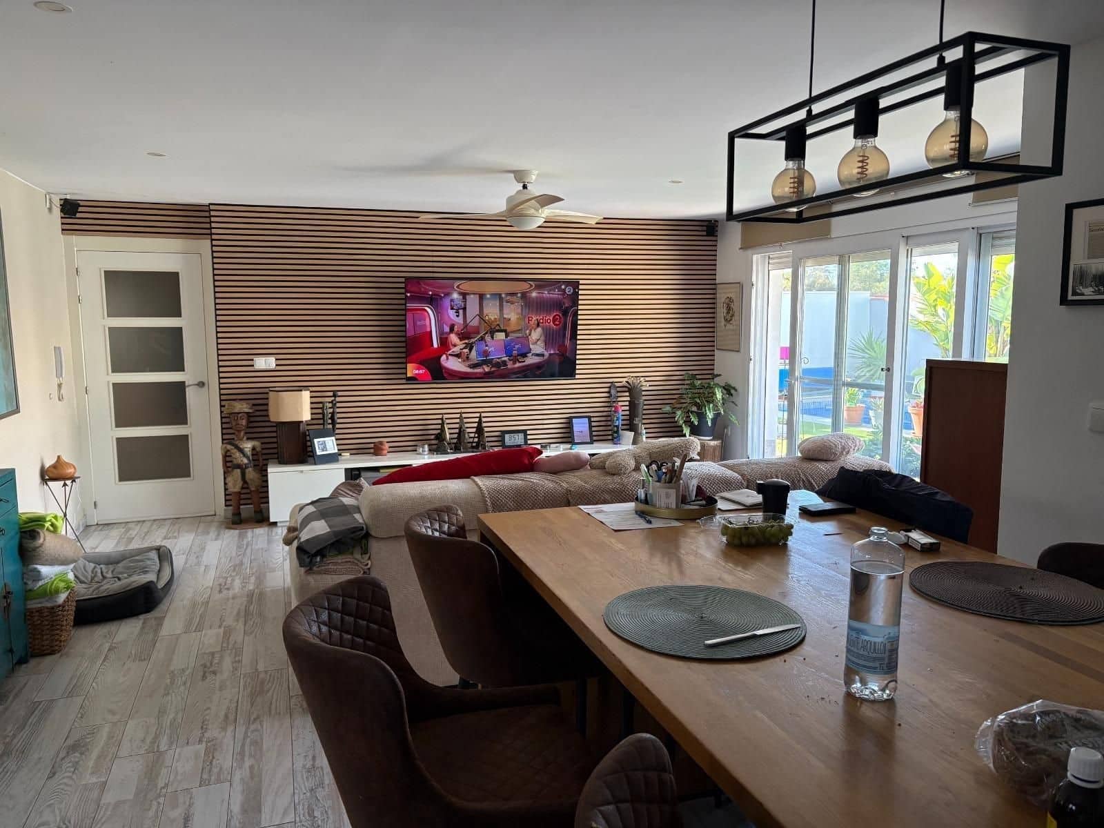 2 bedroom Villa for sale in Torrevieja with pool - € 465,000 (Ref: 9963006)