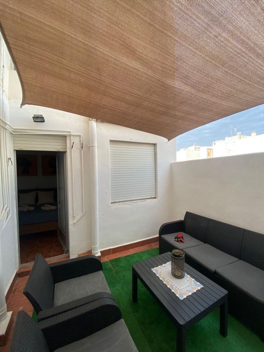 2 soveværelse Lejlighed til salg i Torrevieja - € 154.900 (Ref: 9963007)