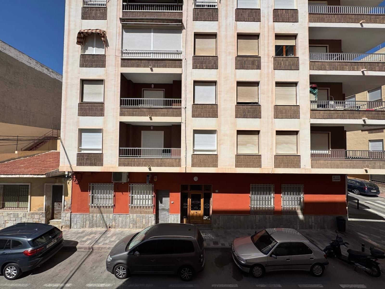 3 sovrum Lägenhet till salu i Torrevieja - 295 000 € (Ref: 9963010)