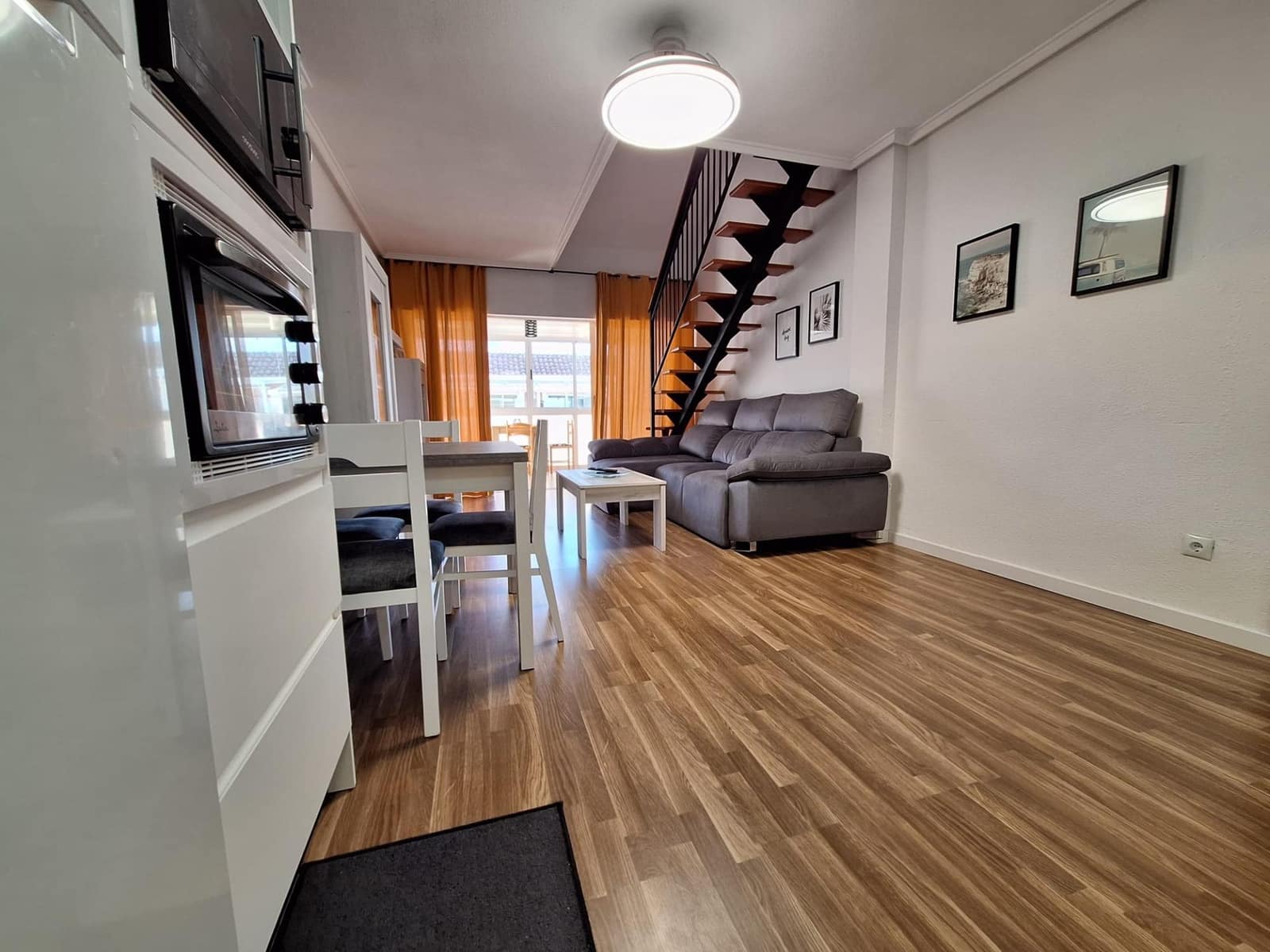 Apartamento de 3 habitaciones en Torrevieja en venta - 254.900 € (Ref: 9963014)